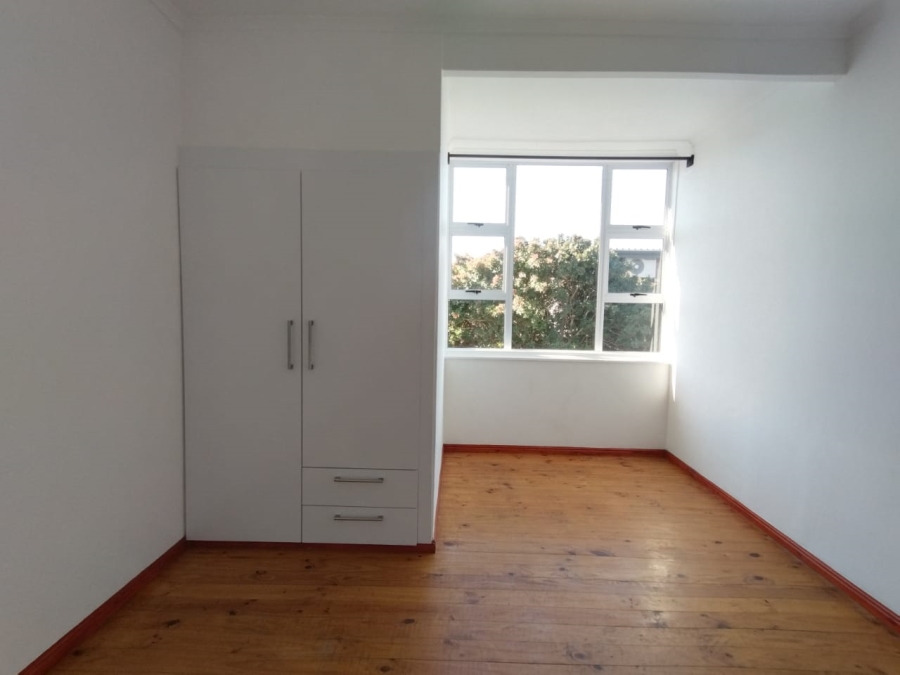 To Let 3 Bedroom Property for Rent in Table View Western Cape